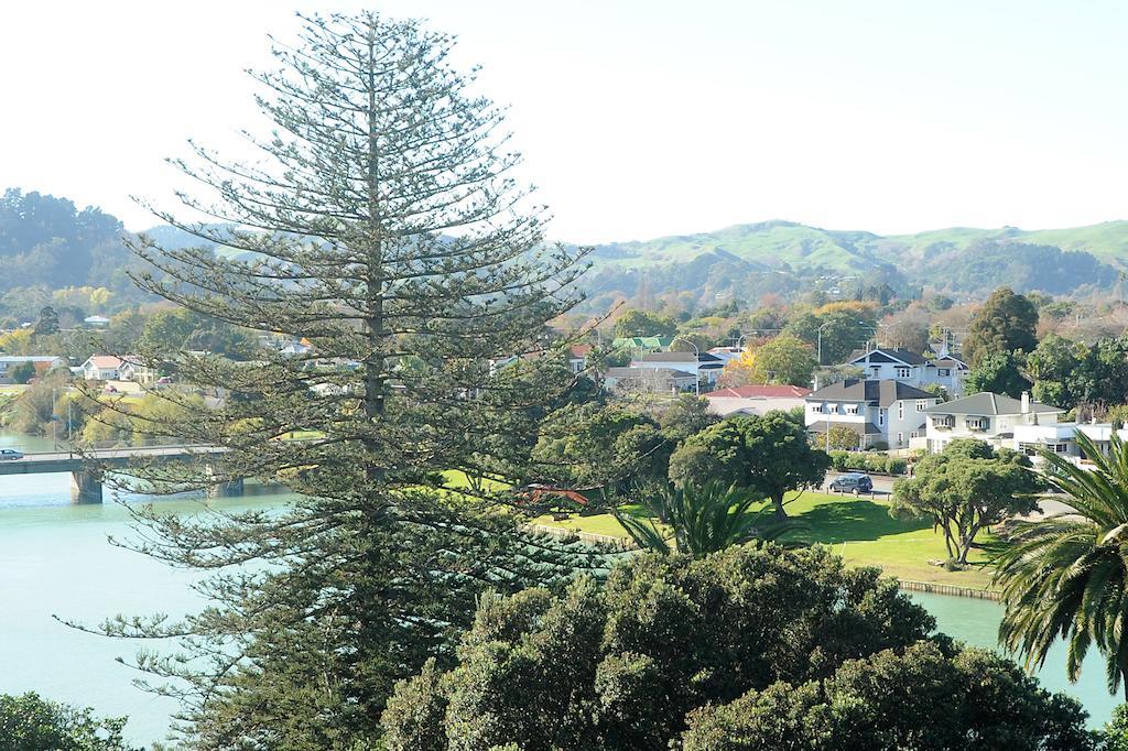 Emerald Hotel Gisborne Exterior photo